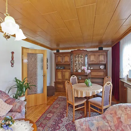 In The Thuringian Forest With Roof 바드리벤쉬타인